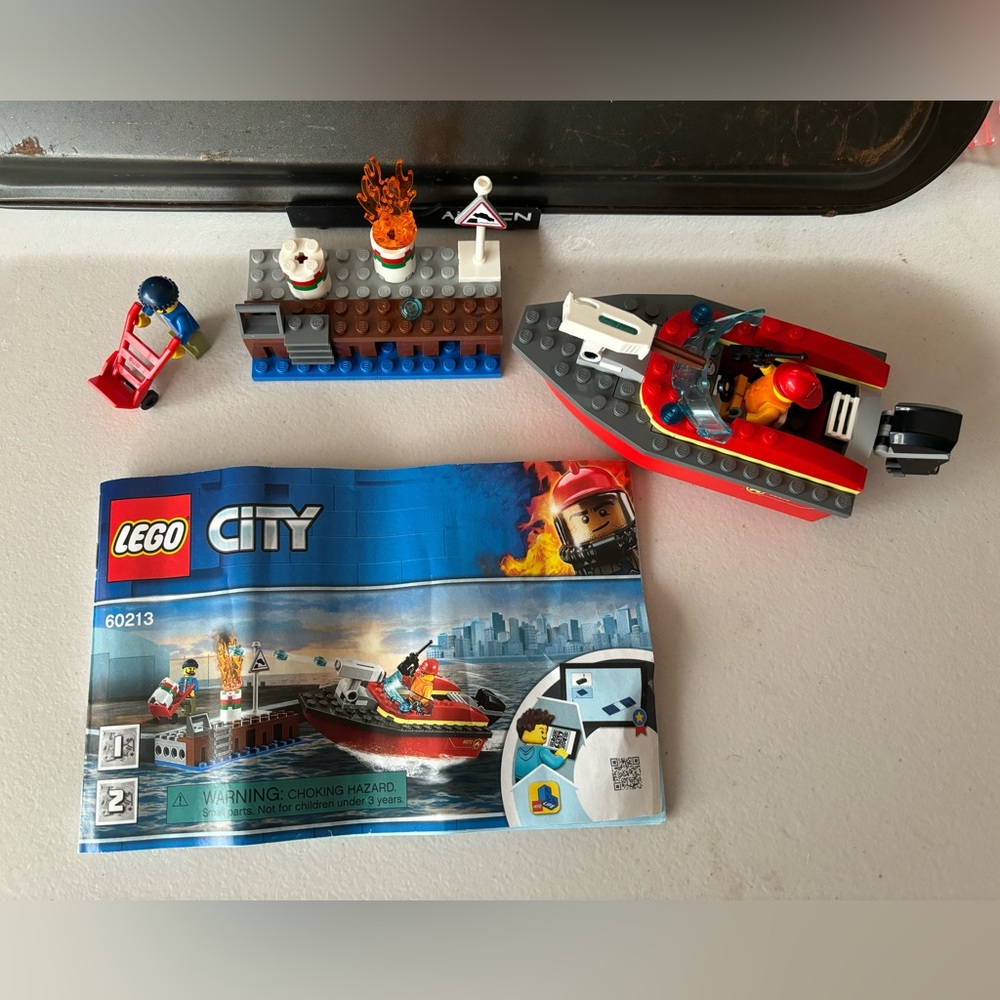 Lego set 60213 - complete with instructions!